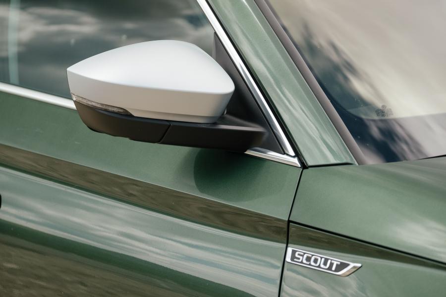 Детали экстерьера Skoda Kodiaq Scout 2018 года  (CIS) (фото 16 из 40)
